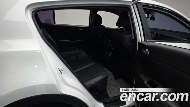 Kia Sportage (IV) Diesel 1.7 2wd Noblesse 2018 — фото 12