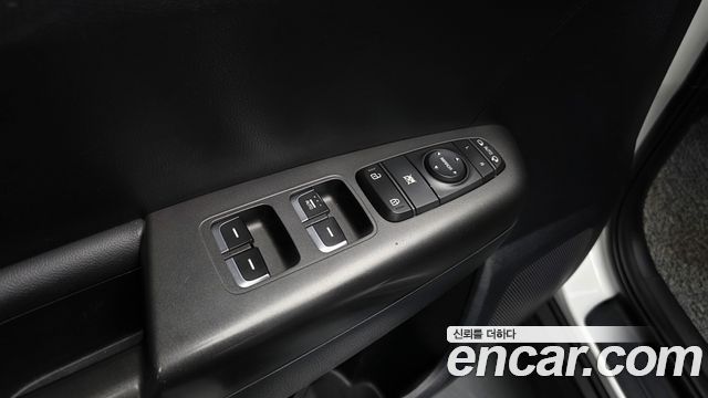 Kia Sportage (IV) Diesel 1.7 2wd Noblesse 2018 — фото 17