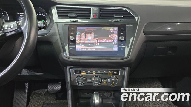 Volkswagen Tiguan (II) 2.0 TDI Prestige 2020 — фото 13