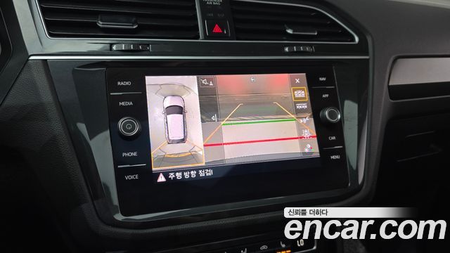 Volkswagen Tiguan (II) 2.0 TDI Prestige 2020 — фото 14