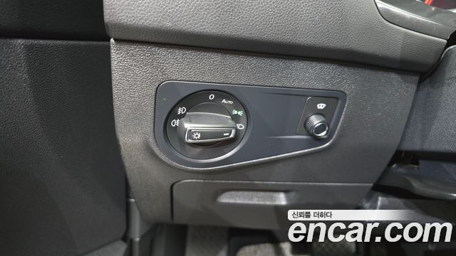 Volkswagen Tiguan (II) 2.0 TDI Prestige 2020 — фото 16