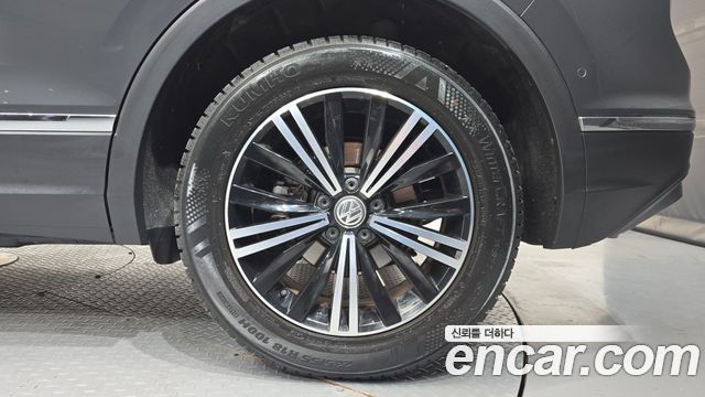 Volkswagen Tiguan (II) 2.0 TDI Prestige 2020 — фото 21