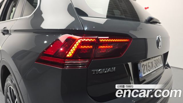 Volkswagen Tiguan (II) 2.0 TDI Prestige 2020 — фото 23