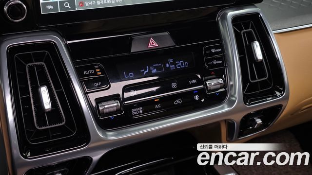 Kia Sorento (IV) HEV 1.6 2WD Signature 2023 — фото 18