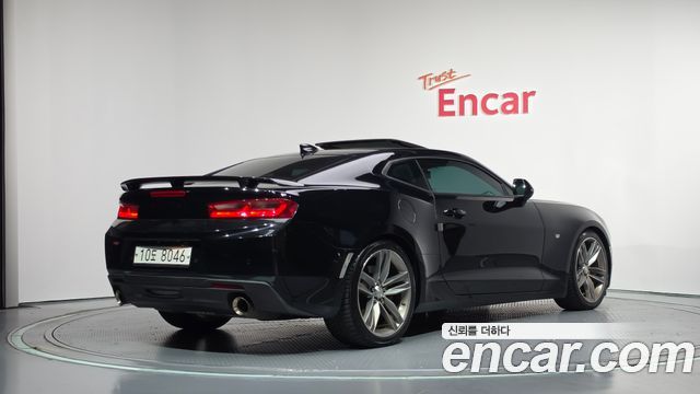 Chevrolet Camaro SS 6.2 V8 2017 — фото 2