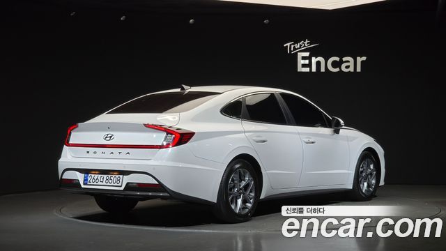 Hyundai Sonata (DN8) 2.0 LPG(rental car) Premium 2023 — фото 2