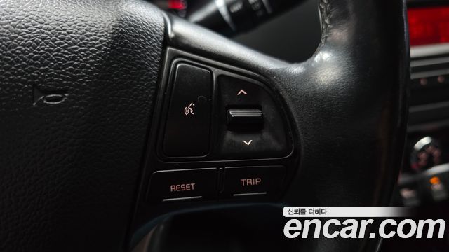 Kia Pride 4DR 1.4 MPI Trendy 2016 — фото 20
