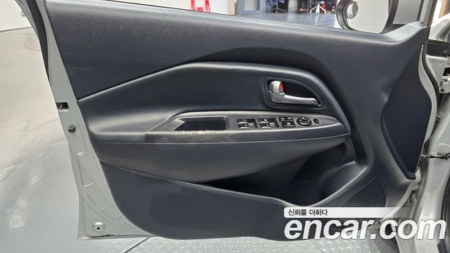 Kia Pride 4DR 1.4 MPI Trendy 2016 — фото 24