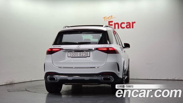 Mercedes-Benz GLE-Class (W167) GLE450 4MATIC 2025 — фото 4