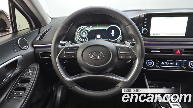 Hyundai Sonata (DN8) 1.6 Turbo Premium Plus 2022 — фото 17