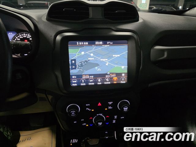 Jeep Renegade 2.0 Diesel Limited High AWD 2019 — фото 10