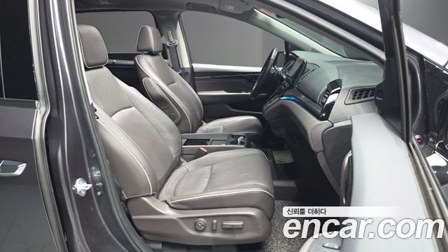 Honda Odyssey 3.5 5th 2023 — фото 26