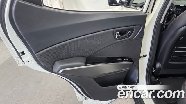 KG Mobility (SsangYong) Tivoli Air 1.6 RX 2WD 2017 — фото 25