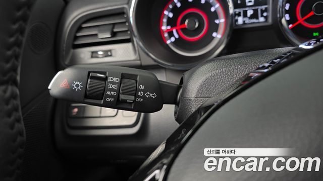 KG Mobility (SsangYong) Tivoli Air 1.6 RX 2WD 2017 — фото 32