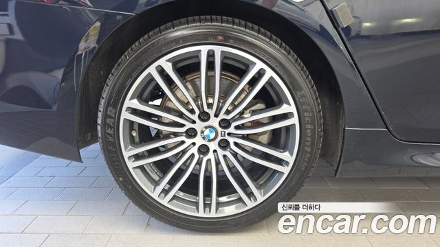BMW 5 Series (G30) 520d xDrive M Sport Package Plus 2020 — фото 5