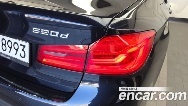BMW 5 Series (G30) 520d xDrive M Sport Package Plus 2020 — фото 29