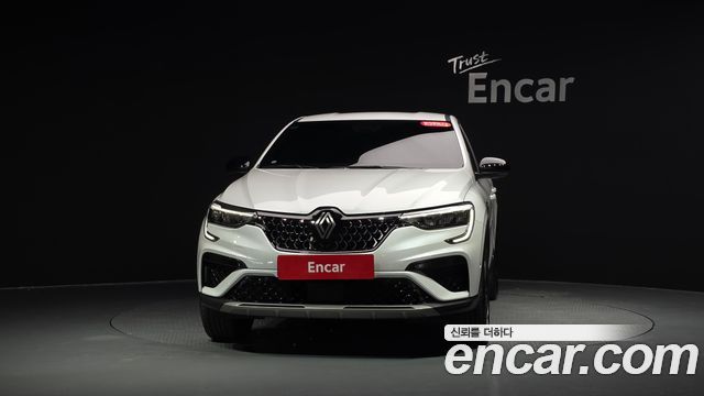 Renault Korea Arkana 1.6 E-TECH Iconic 2025 — фото 3