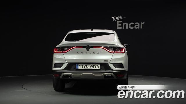 Renault Korea Arkana 1.6 E-TECH Iconic 2025 — фото 4