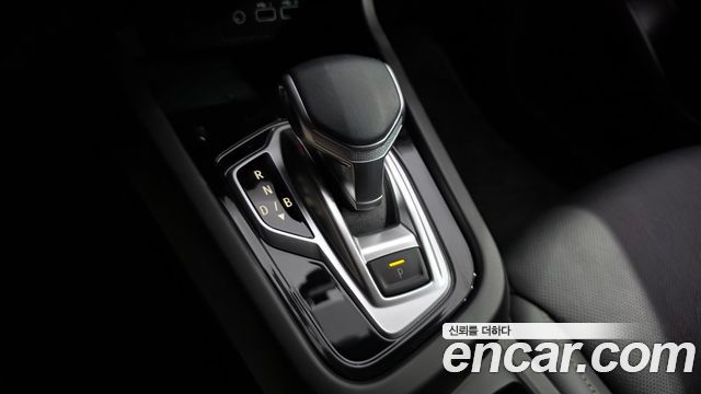 Renault Korea Arkana 1.6 E-TECH Iconic 2025 — фото 9