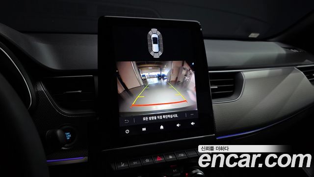 Renault Korea Arkana 1.6 E-TECH Iconic 2025 — фото 15