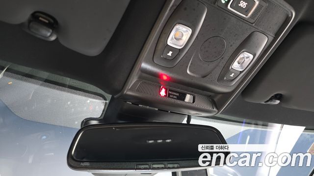 Renault Korea Arkana 1.6 E-TECH Iconic 2025 — фото 19