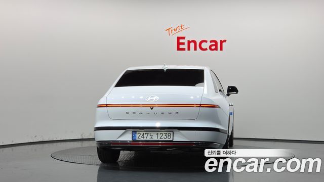 Hyundai Grandeur Hybrid (GN7) Calligraphy 2025 — фото 4