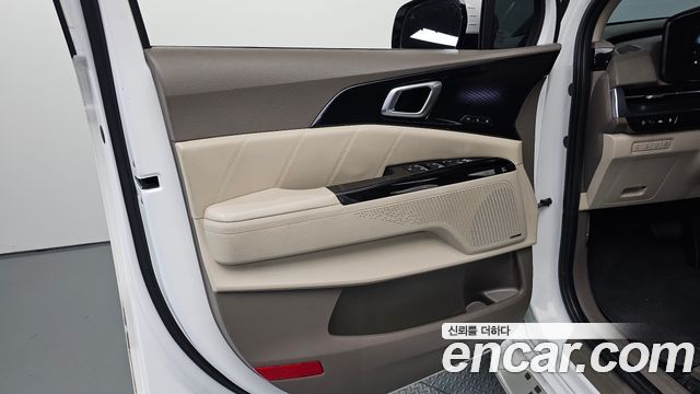 Kia Carnival (IV) Diesel 9-Seater Hi-Limousine Signature 2023 — фото 24