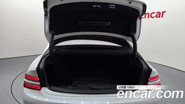 Genesis G80 (RG3) Gasoline 2.5 Turbo AWD 2023 — фото 31