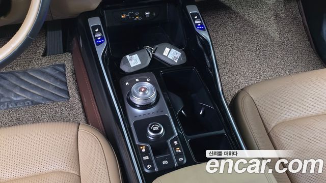 Kia Sorento (IV) Gasoline 2.5T 2WD Noblesse 2024 — фото 9