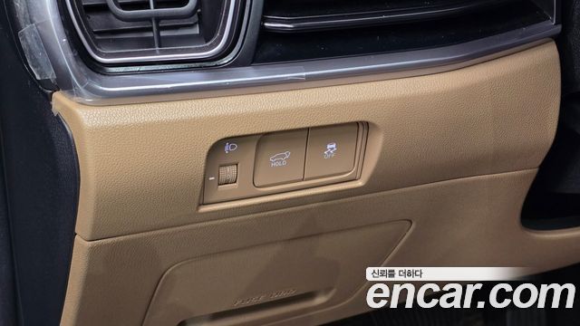 Kia Sorento (IV) Gasoline 2.5T 2WD Noblesse 2024 — фото 13