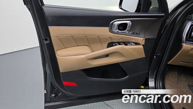 Kia Sorento (IV) Gasoline 2.5T 2WD Noblesse 2024 — фото 24