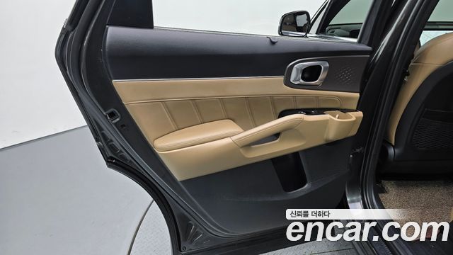 Kia Sorento (IV) Gasoline 2.5T 2WD Noblesse 2024 — фото 25