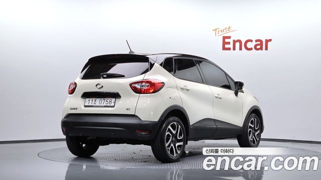 Renault Korea QM3 RE 2016 — фото 2