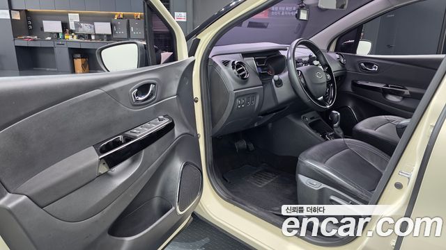 Renault Korea QM3 RE 2016 — фото 10