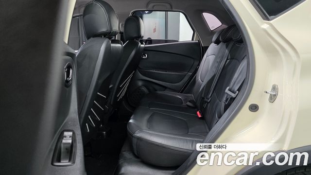 Renault Korea QM3 RE 2016 — фото 12