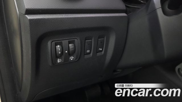 Renault Korea QM3 RE 2016 — фото 20