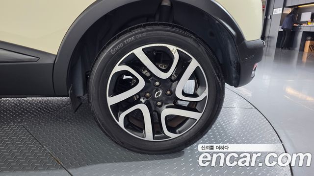 Renault Korea QM3 RE 2016 — фото 21