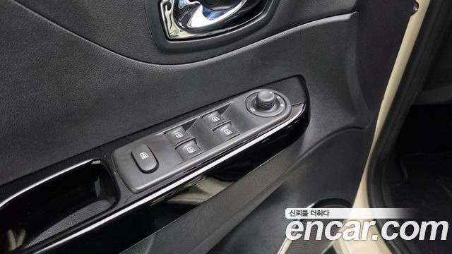 Renault Korea QM3 RE 2016 — фото 29