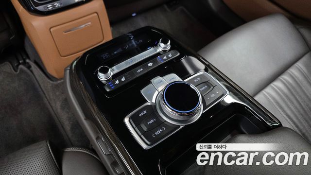 Genesis G90 3.8 Luxury 2021 — фото 18