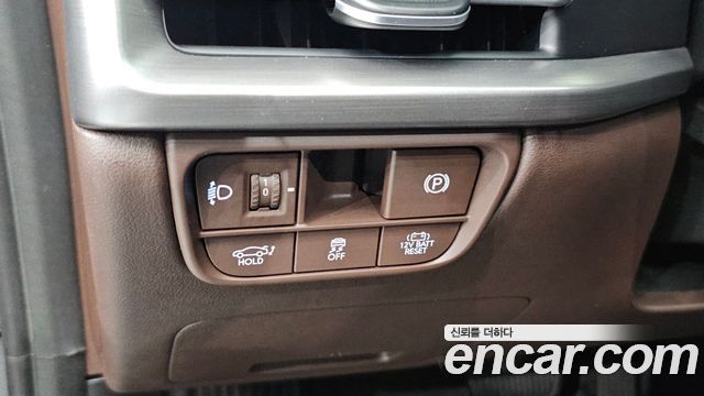 Hyundai Grandeur Hybrid (GN7) Premium 2023 — фото 24