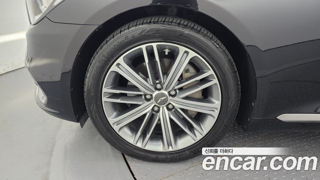 Genesis G80 3.3 GDI AWD Luxury 2017 — фото 5