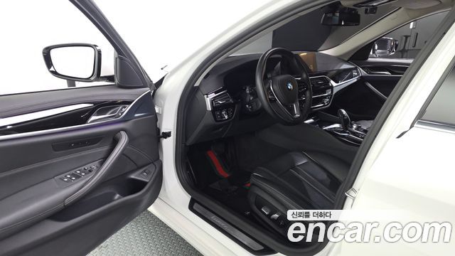 BMW 5 Series (G30) 520i Luxury 2020 — фото 10