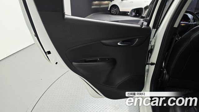Chevrolet Spark Premier 2019 — фото 25