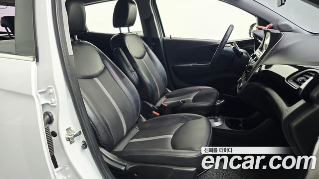 Chevrolet Spark Premier 2019 — фото 26