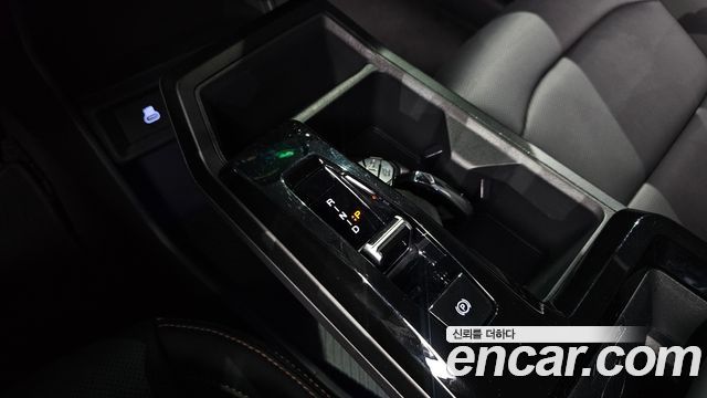 KG Mobility (SsangYong) Torres HEV 1.5 2WD T7 2026 — фото 9