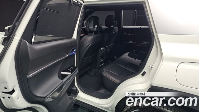 KG Mobility (SsangYong) Torres HEV 1.5 2WD T7 2026 — фото 12