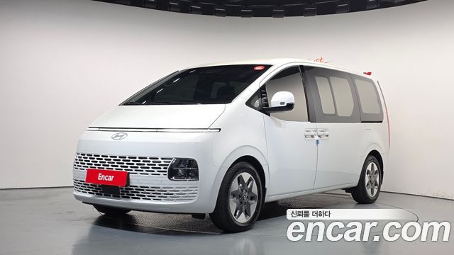 Hyundai Staria L3.5 Tourer 9-Seater Modern 2025 — фото 1