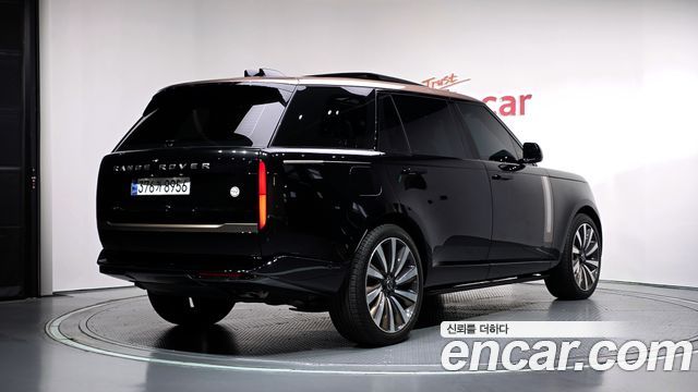 Land Rover Range Rover (V) P615 SV LWB 2025 — фото 2