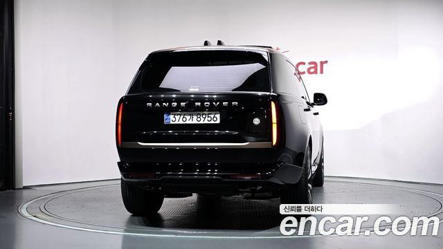 Land Rover Range Rover (V) P615 SV LWB 2025 — фото 4