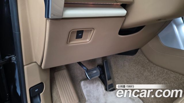 Land Rover Range Rover (V) P615 SV LWB 2025 — фото 28